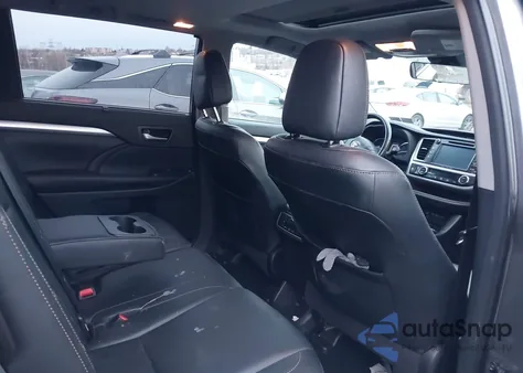 2018 Toyota Highlander Xle from USA, damaged, VIN 5TDJZRFH2JS836922